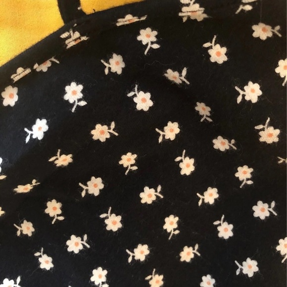 Urban 70s flower crop tank top - Picture 3 of 13